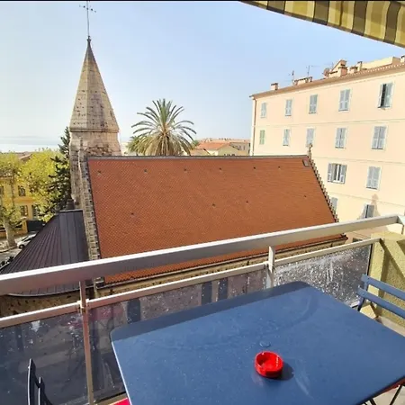 Studio With Terrace And Sea View *
